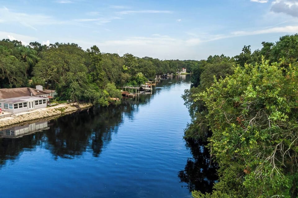A view of the river, looking towards downtown...