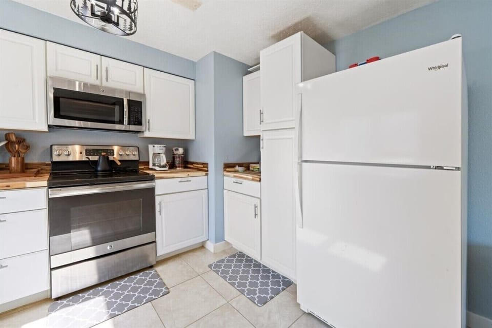 modern full stocked kitchen