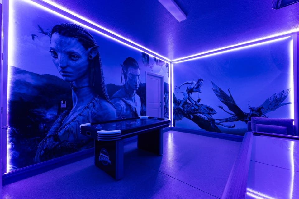 Avatar Game room