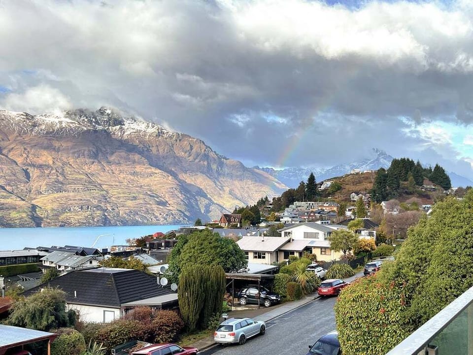 Stunning Queenstown views over the lake and Remarkables mountains