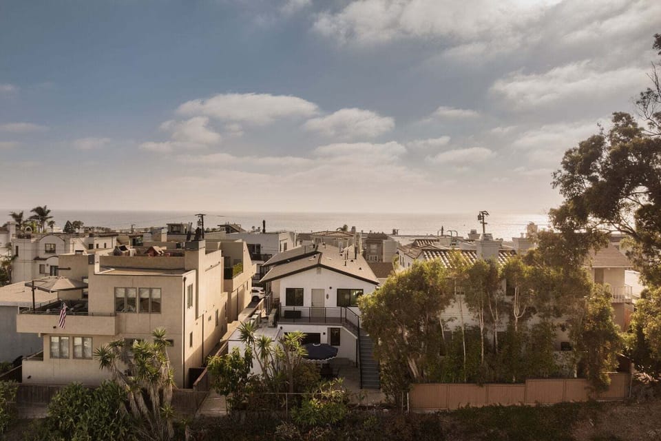Bird's Eye view of Tide House Hermosa Beach.
