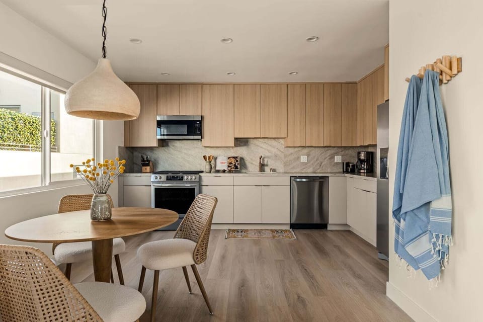 Open dining and kitchen.