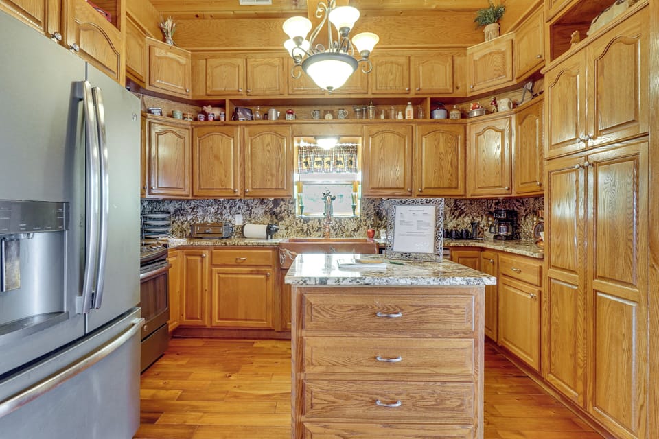 Kitchen | 1st Floor