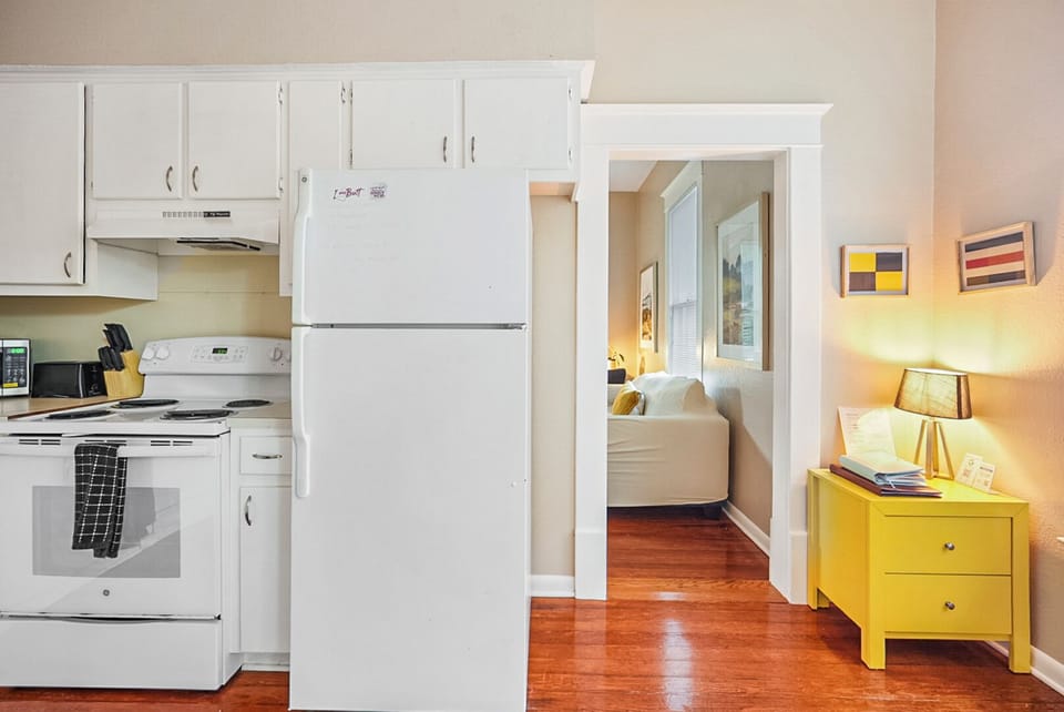 Fully equipped kitchen with everything you need for easy, comfortable meals during your stay.