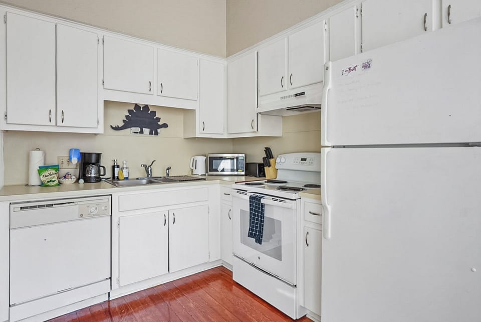 Charming Kitchen for Easy Meals