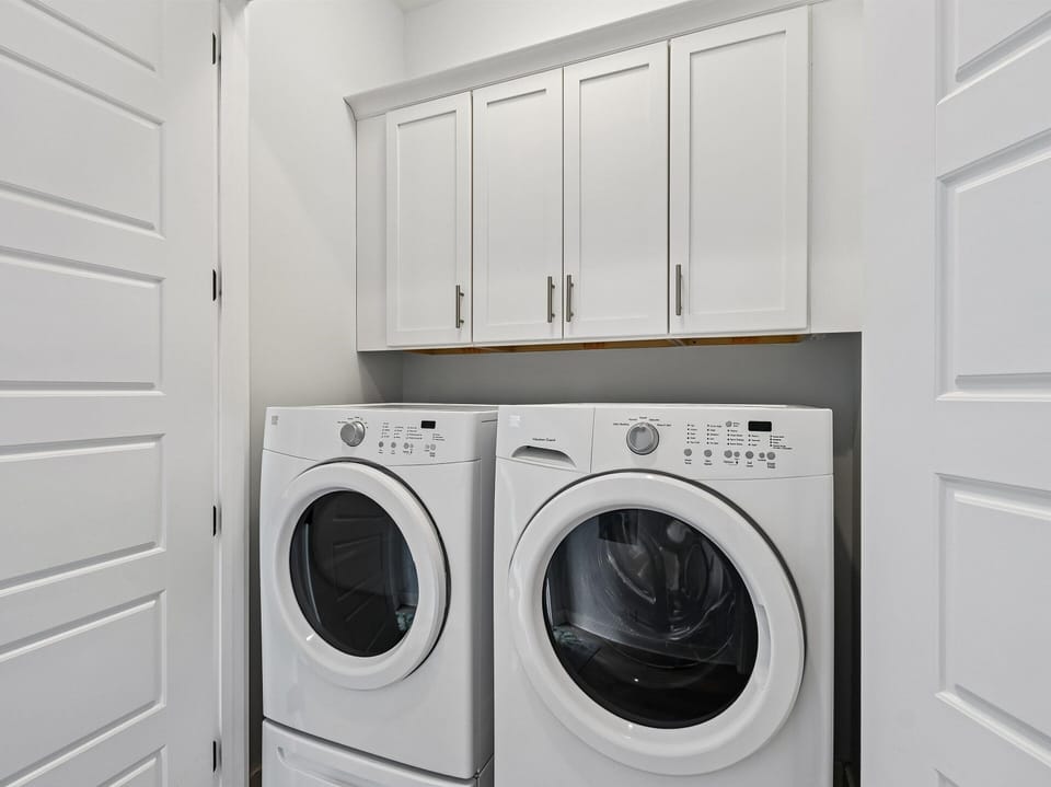 Laundry Room - Washer and Dryer