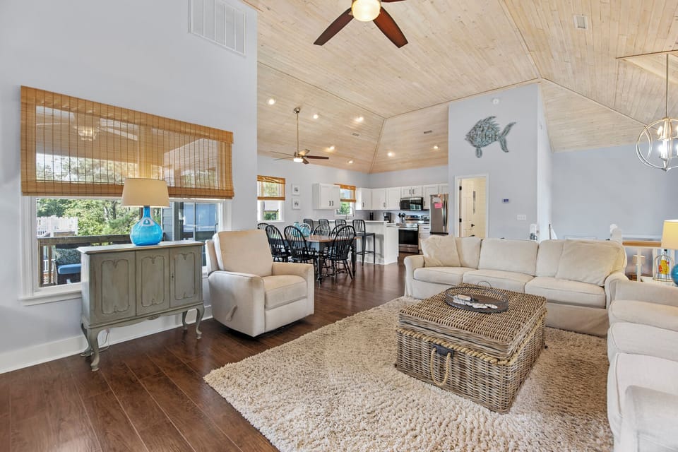 Villages at Ocean Hill 31 | Top Level Living Area