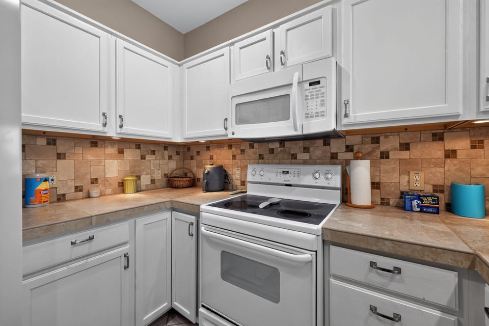 Indoors, Kitchen, Appliance, Microwave, Oven