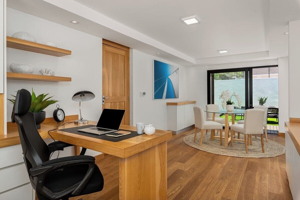 Private Office with a meeting table