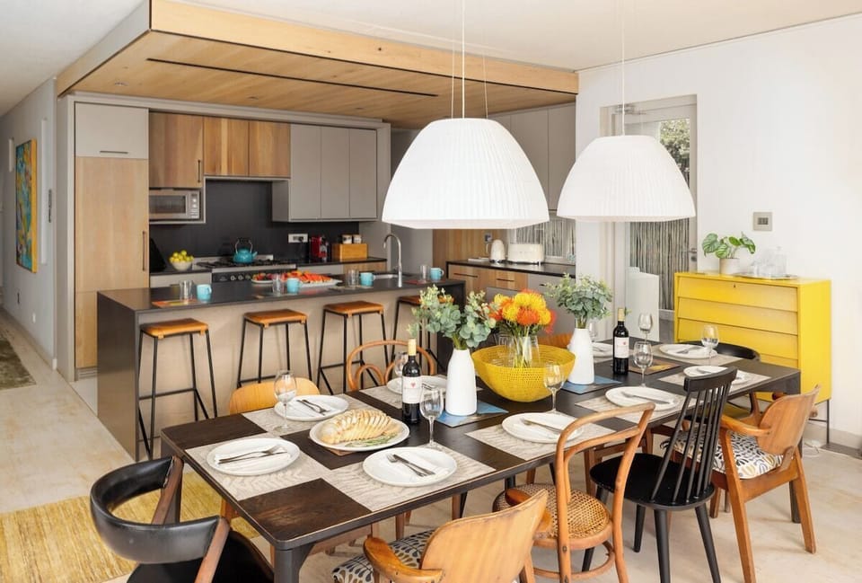 "...if you are visiting Cape Town this is the place to stay. It is much better than the pictures show! The place was spotless and if I am ever back in Cape Town, I would definitely stay here again..."