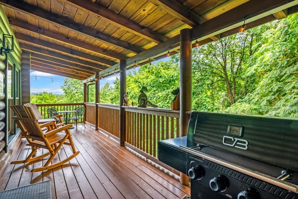 Keep the group gathered outdoors even when the weather rolls in. The covered patio offers a comfortable place to relax, dine, and enjoy the fresh Smoky Mountain air without heading inside too soon.