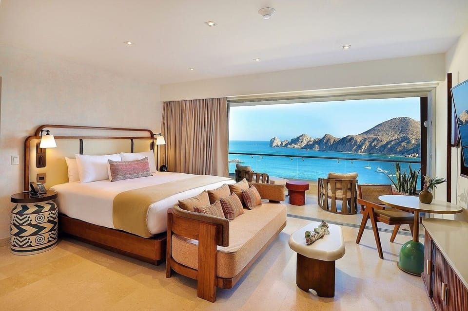 Wake up to sweeping ocean views from your king bed.