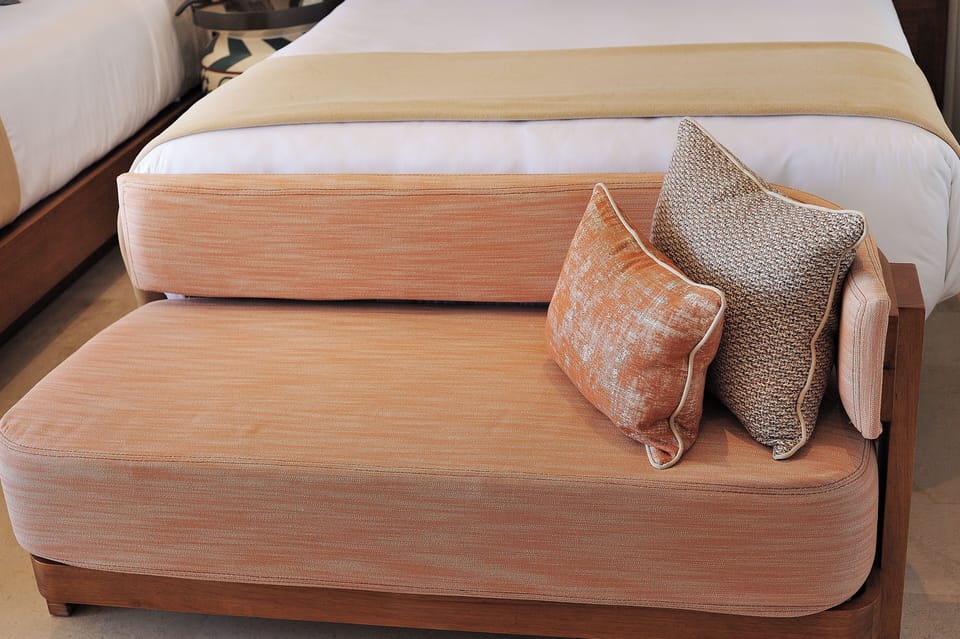 Comfortable Unit with 2 Queen beds. Exact unit will be assigned upon arrival. Views, colors and decor may vary.