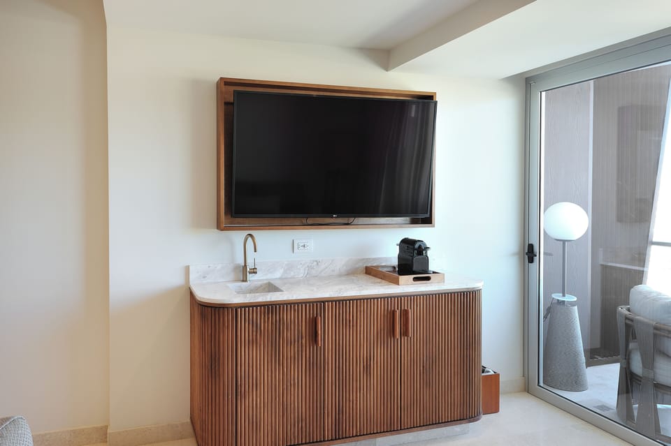 In-room amenities