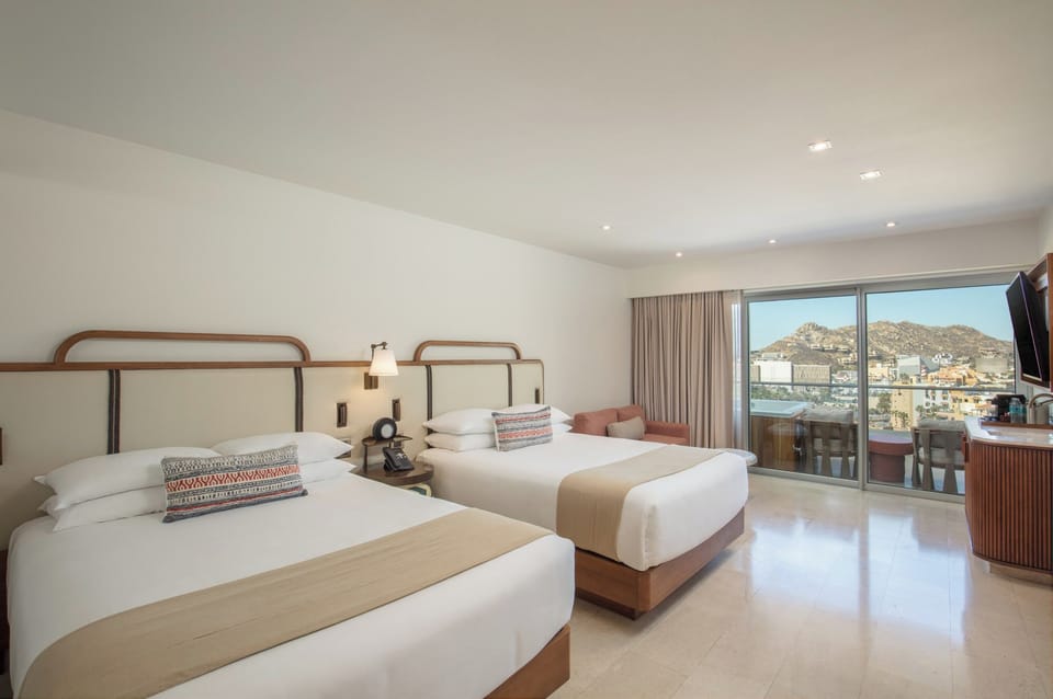 Stretch out in bright comfort with wide-open mountain views.