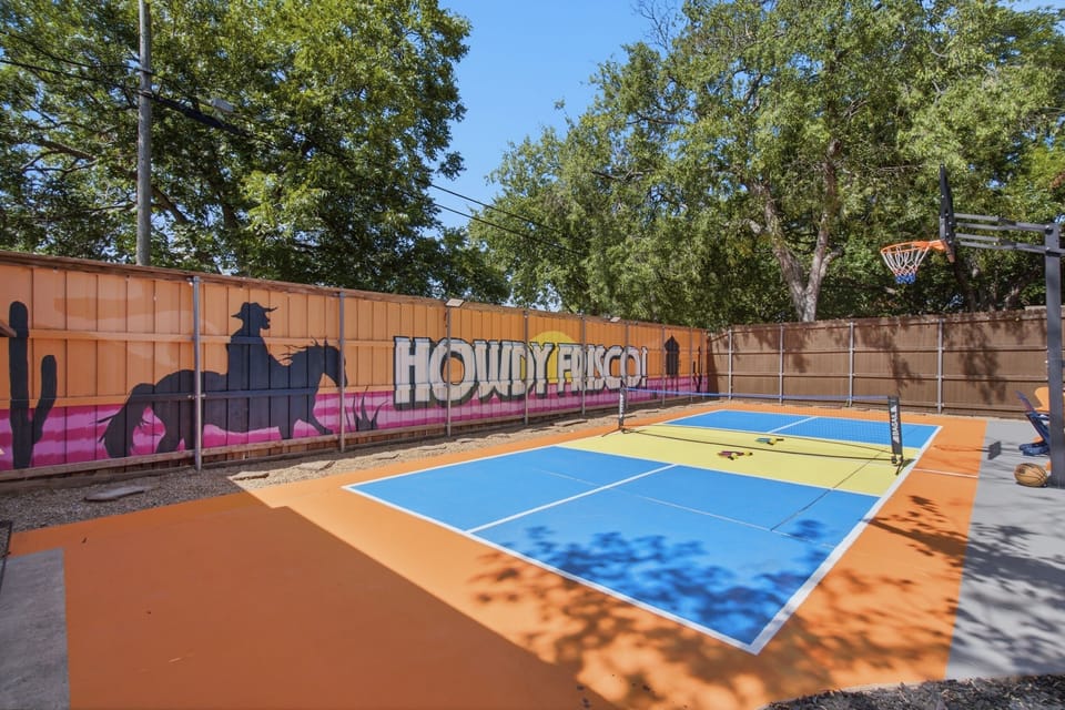 Sport court