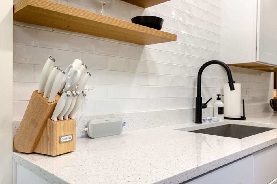 Bose Bluetooth speaker and all new kitchen accessories. 