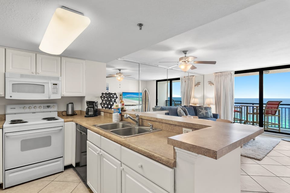 Spacious kitchen