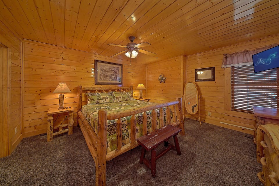 Master Bedroom with King Bed and Cable TV