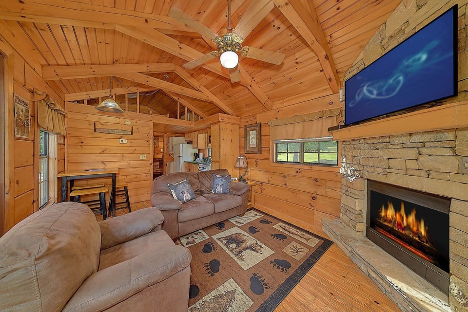 1 bedroom cabin entrance of the Living room