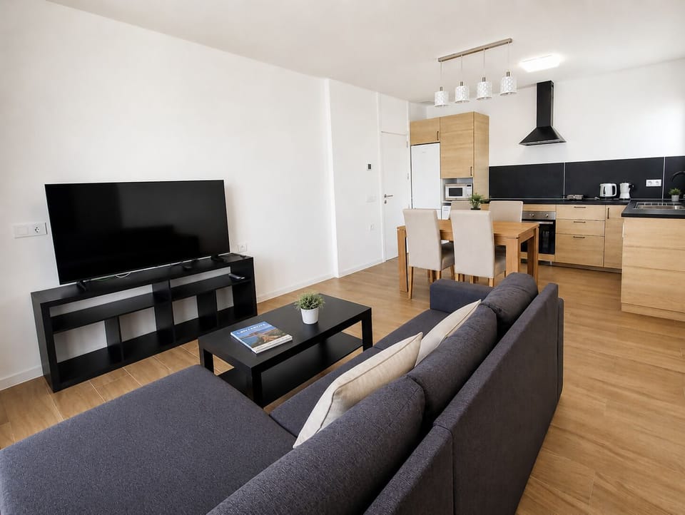 TV and multimedia,Living room