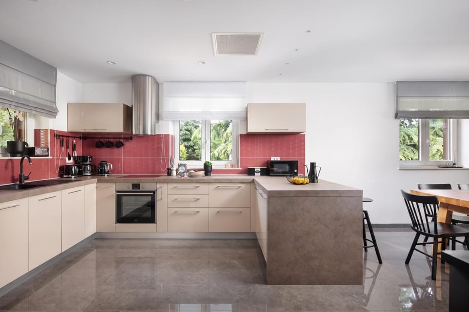 Kitchen and dining area