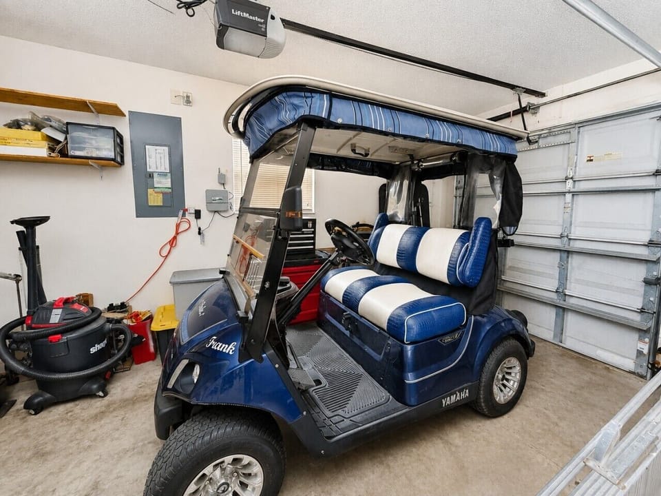 Golf cart