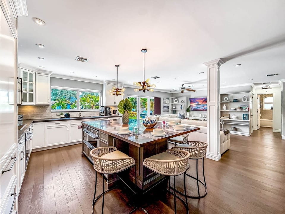 59 web or mls JOY043510