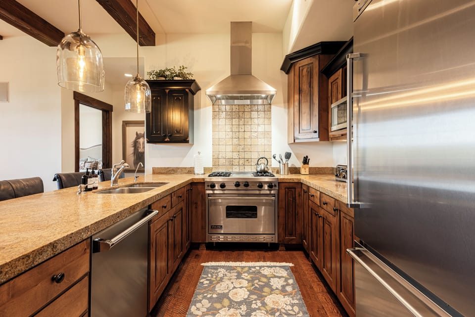 Chef's kitchen with Viking stainless appliances