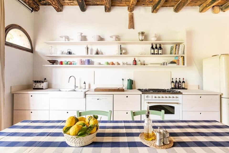 Big kitchen