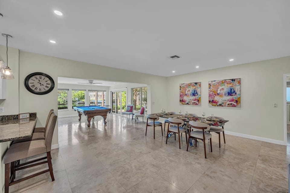 Game room