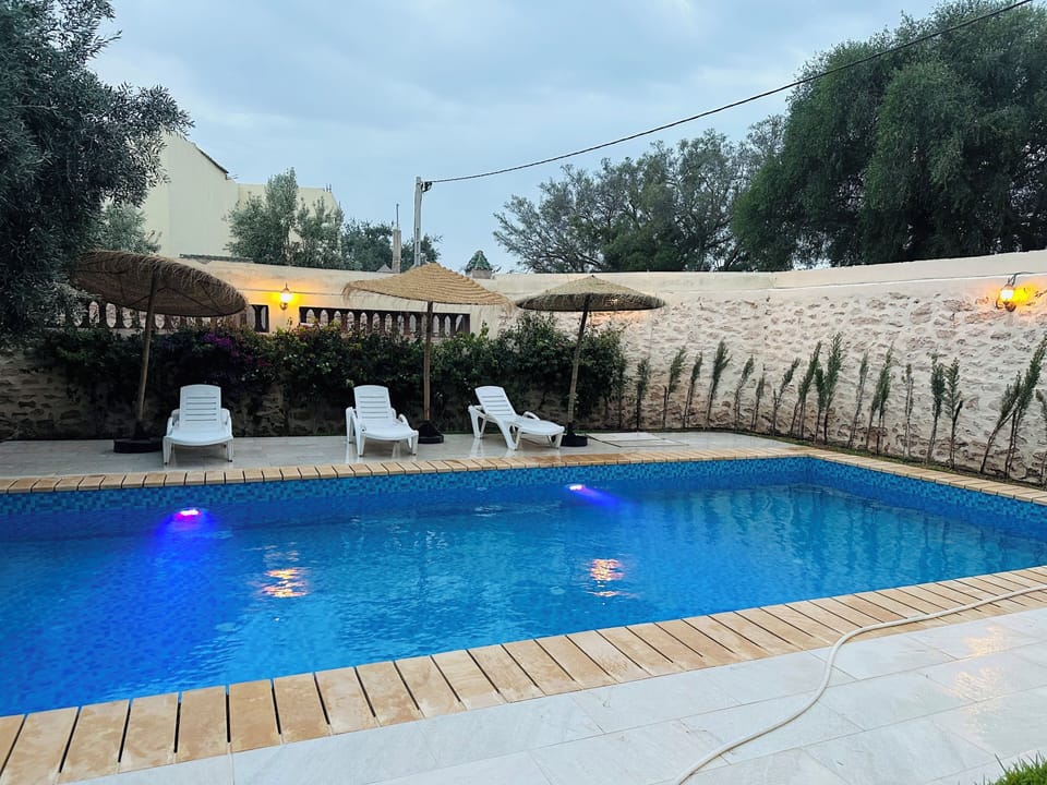 Pool