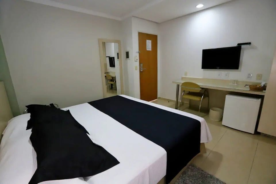 Bedroom. Interior and views may vary based on location and availability.