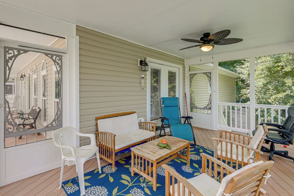 Screened Porch