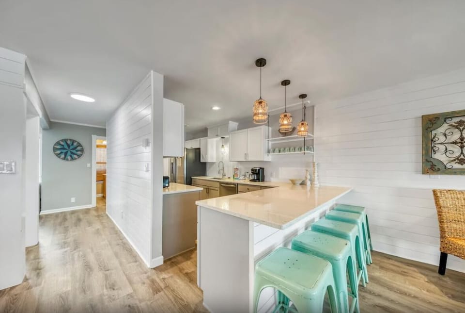 Remodeled Kitchen at Green Reef 6 - Stainless Appliances and Fully Stocked! 