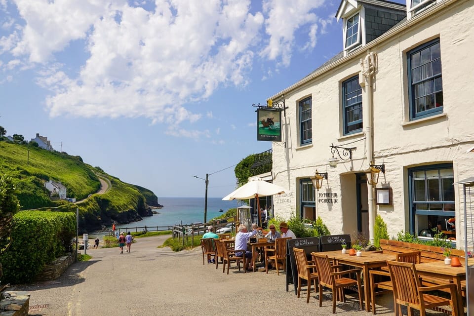 Port Gaverne fish and chips pub food near Courtyard Cottage