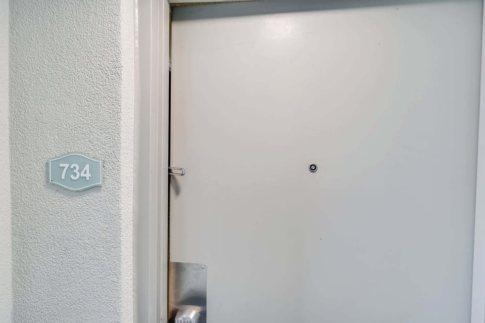 Private Entry🔑
