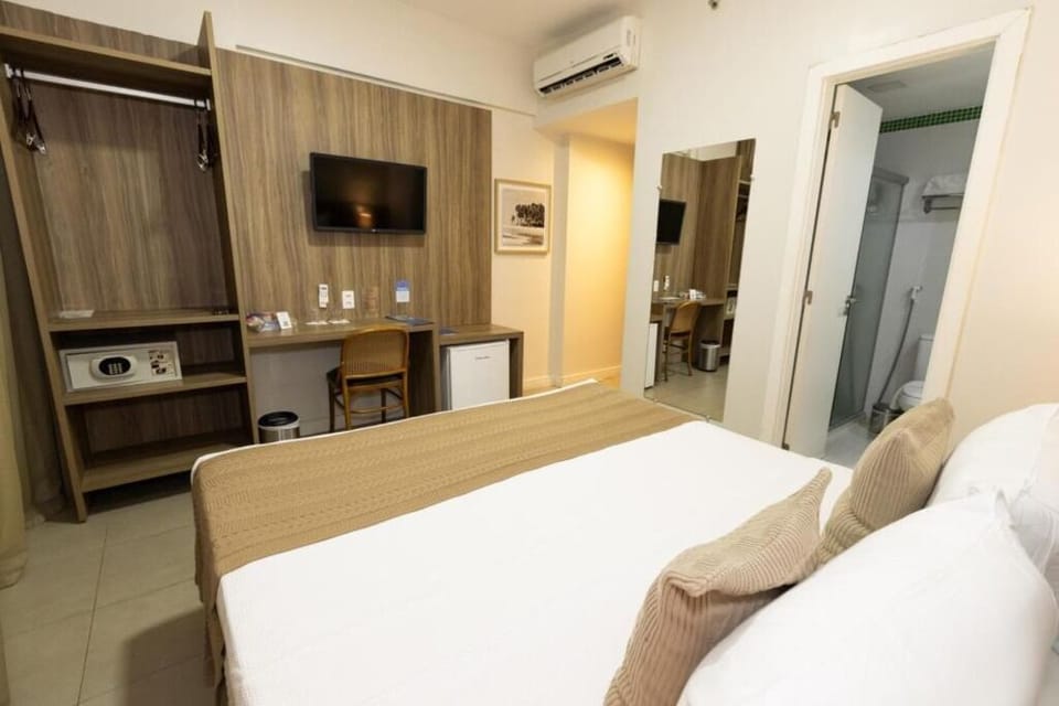 Bedroom. Interior and views may vary based on location and availability.