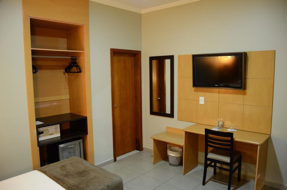Bedroom. Interior and views may vary based on location and availability.