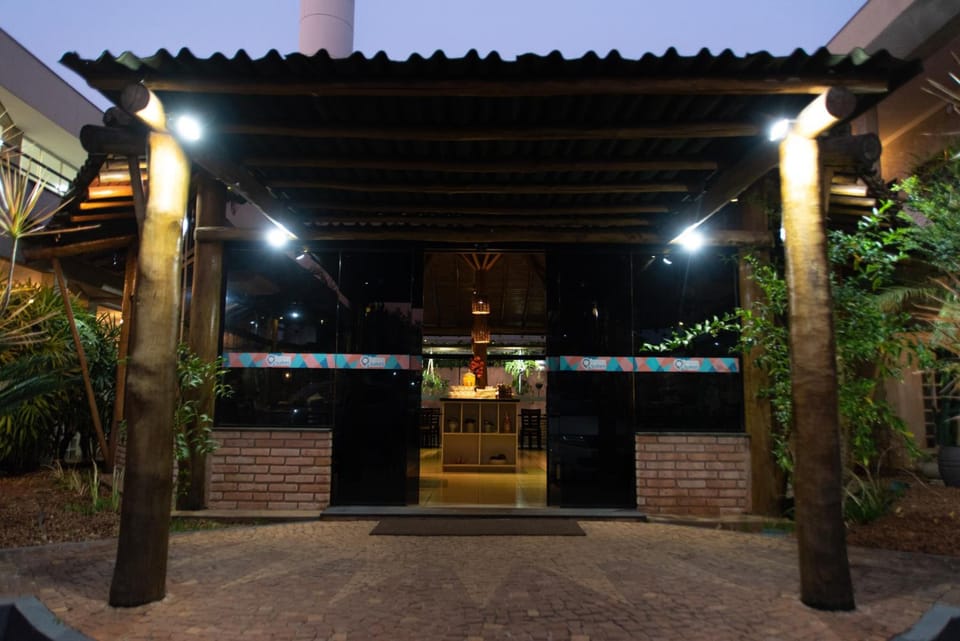 Outdoor entrance to dining area