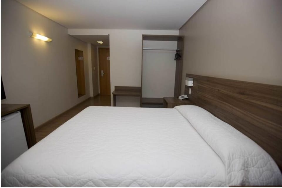 Bedroom. Interior and views may vary based on location and availability.