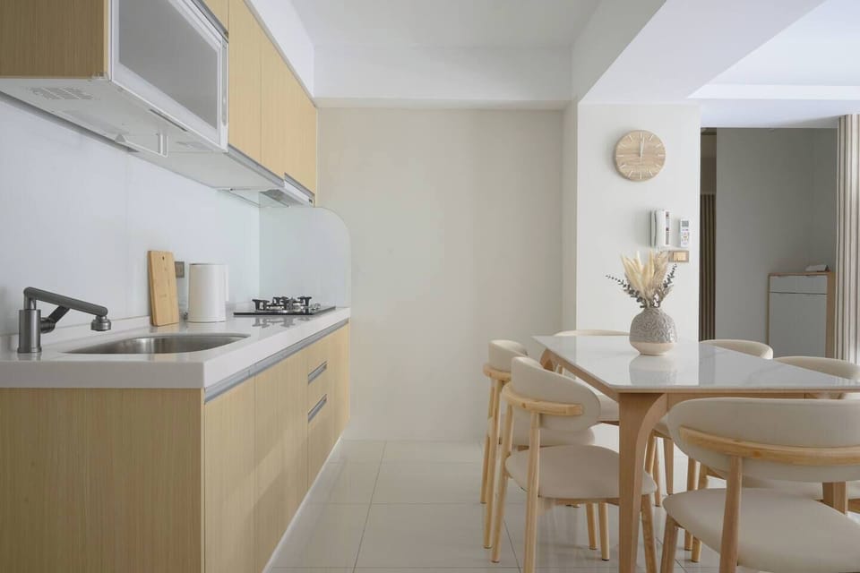 Full Kitchen & Dining Area:  • Dinining Table  • Seating for 6  • Open Space with Living Room