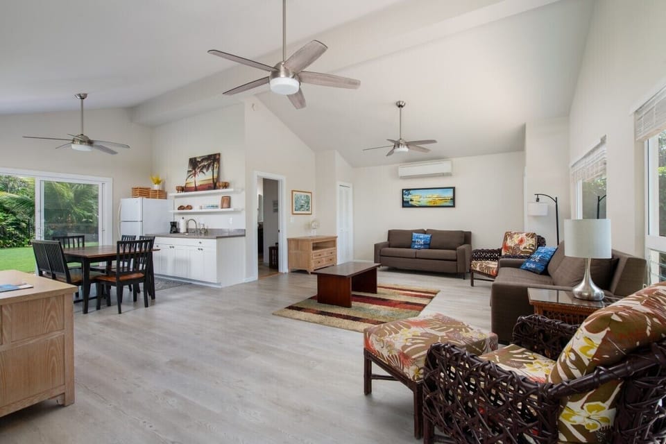 Cottage living, dining and kitchen space