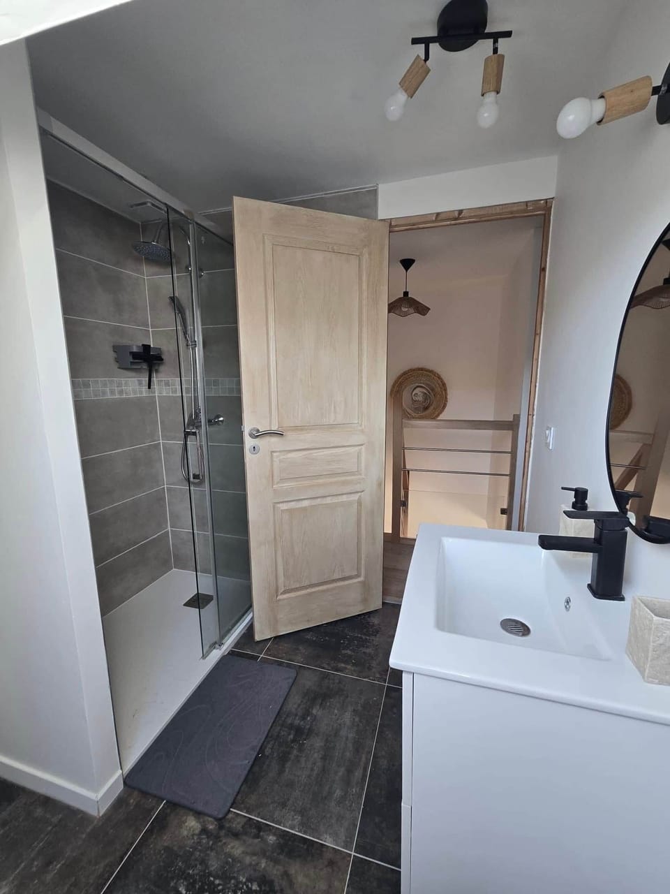Salle de bain palier