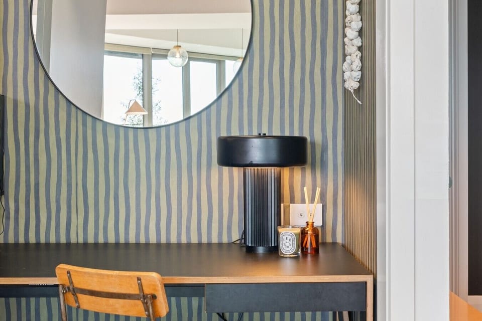 A dedicated workspace for catching up on emails or working remotely