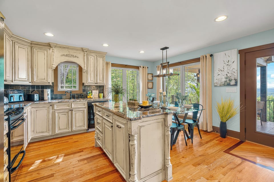 All the best amenities in the kitchen space.