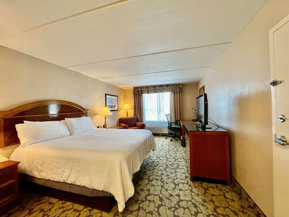 Arrive and relax in a spacious room with easy flow.