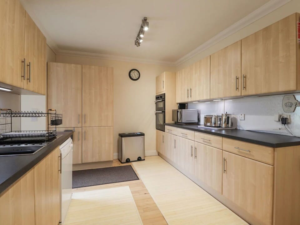 Kitchen, Kitchen Appliance, Furniture, Cabinetry, Countertop, Interior Design, Major Appliance, Flooring, Wood, Floor