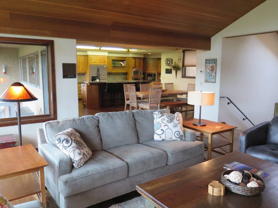 Great room looking into dining and kitchen area.