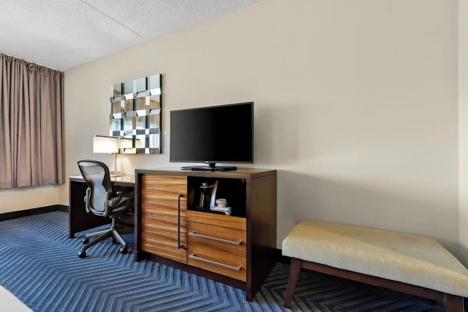 \Bedroom. Interior and views may vary based on location and availability.